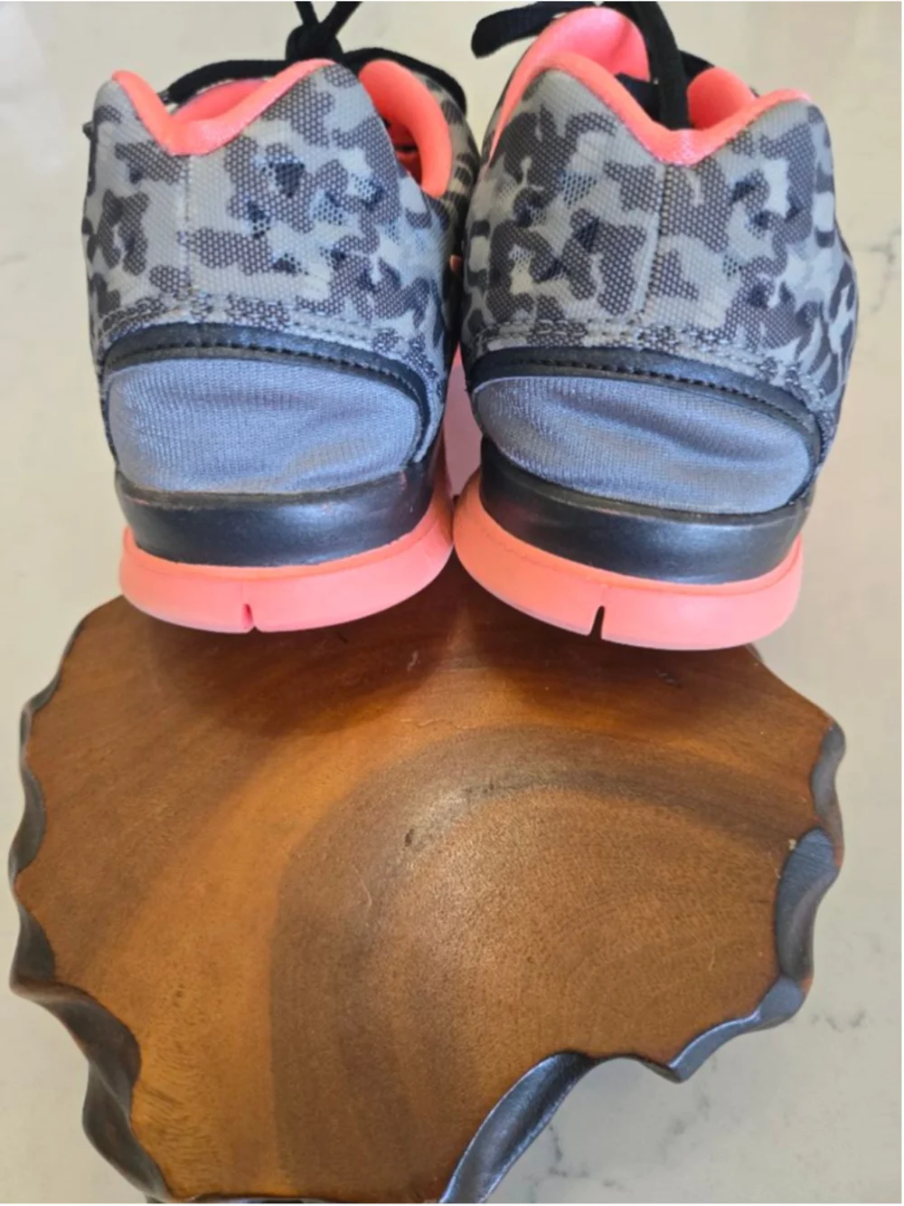 Women's Nike Free 5.0 Athletic Shoes 7.5 Gray Pink Leopard Print